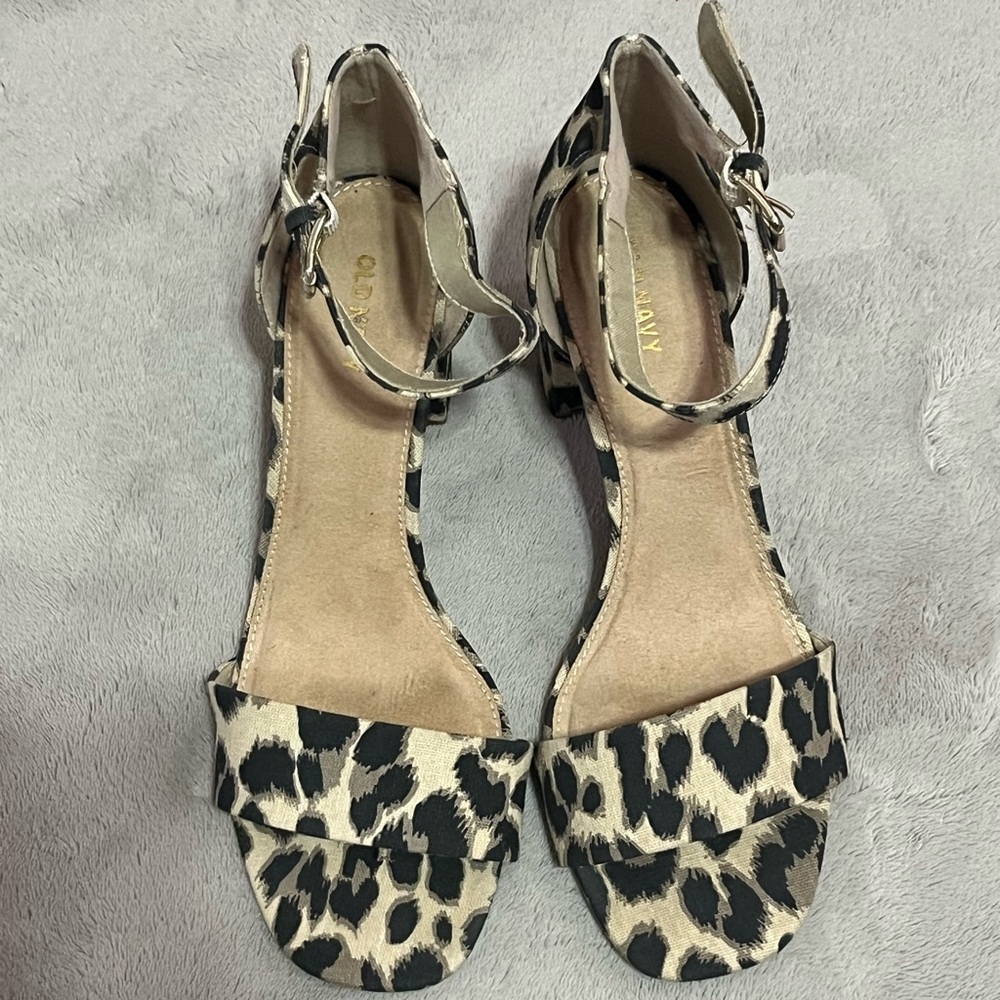 Old Navy Cheetah Print Women's Heels - Picture 2 of 5